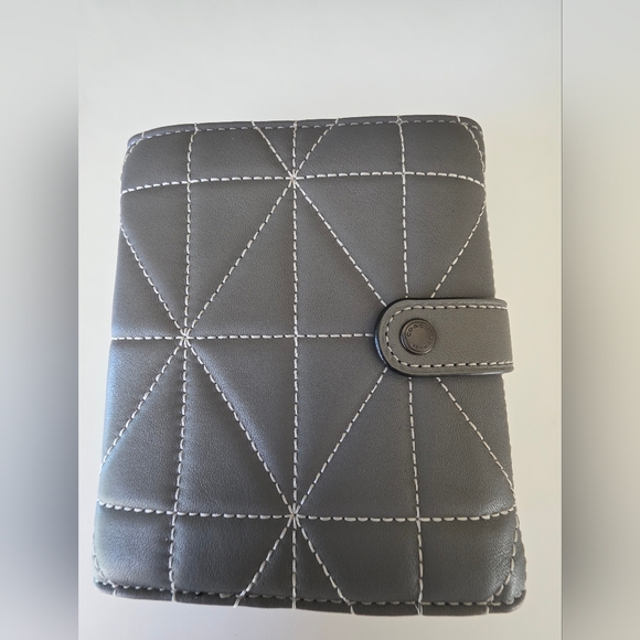 Coach Quilted Leather Large Accordion Zip Wallet Heather Grey/Black-NWT - Picture 2 of 11